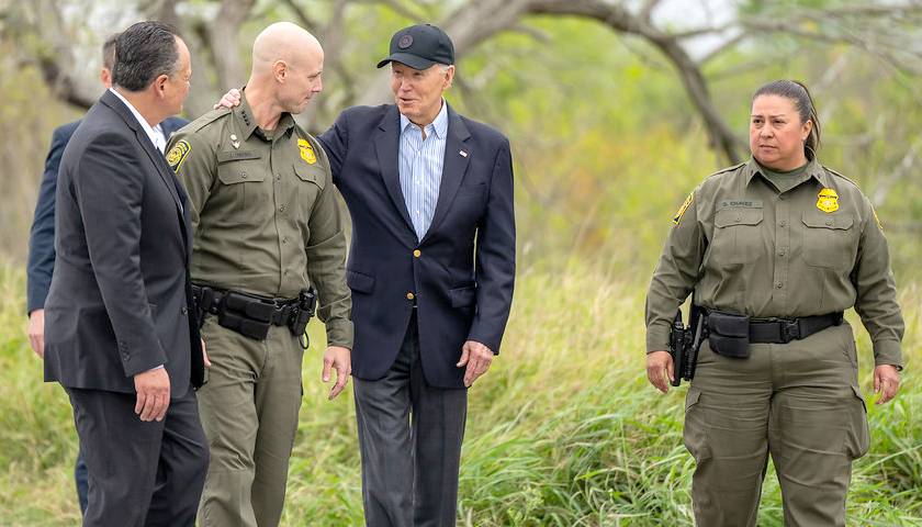 Joe Biden with CBP agents